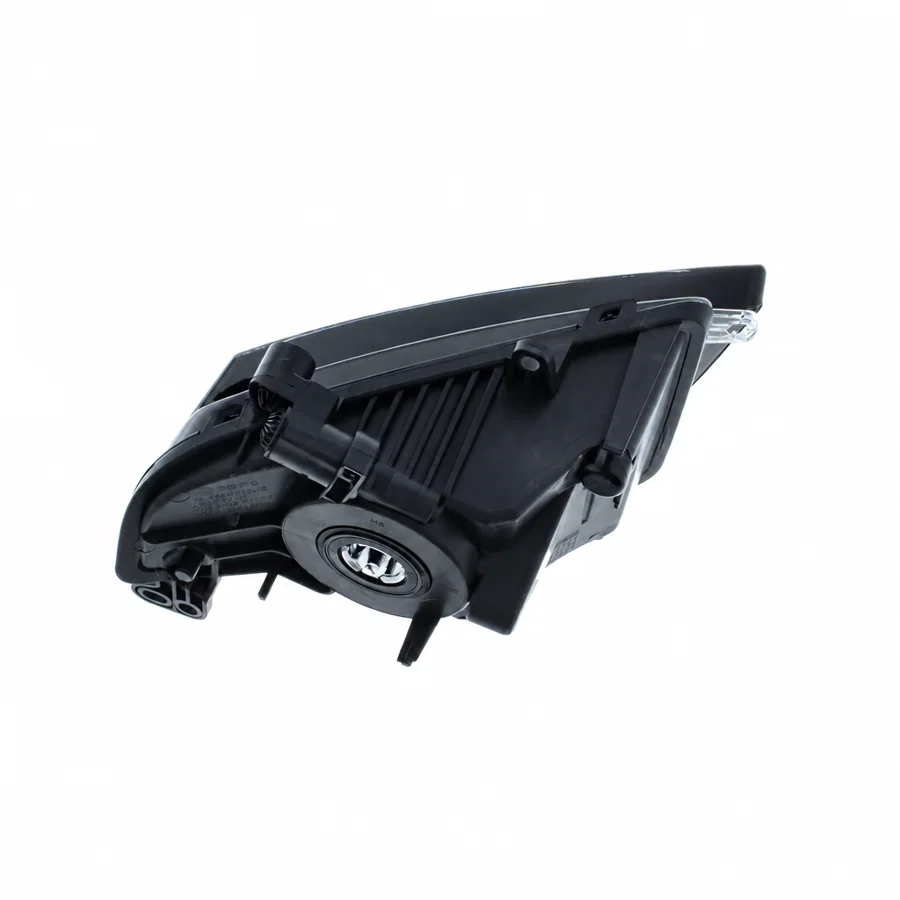 Audi A1 Left Non-LED Front Fog Light (2015–2019) — Rear Of Lense Is Vertical — photograph 2
