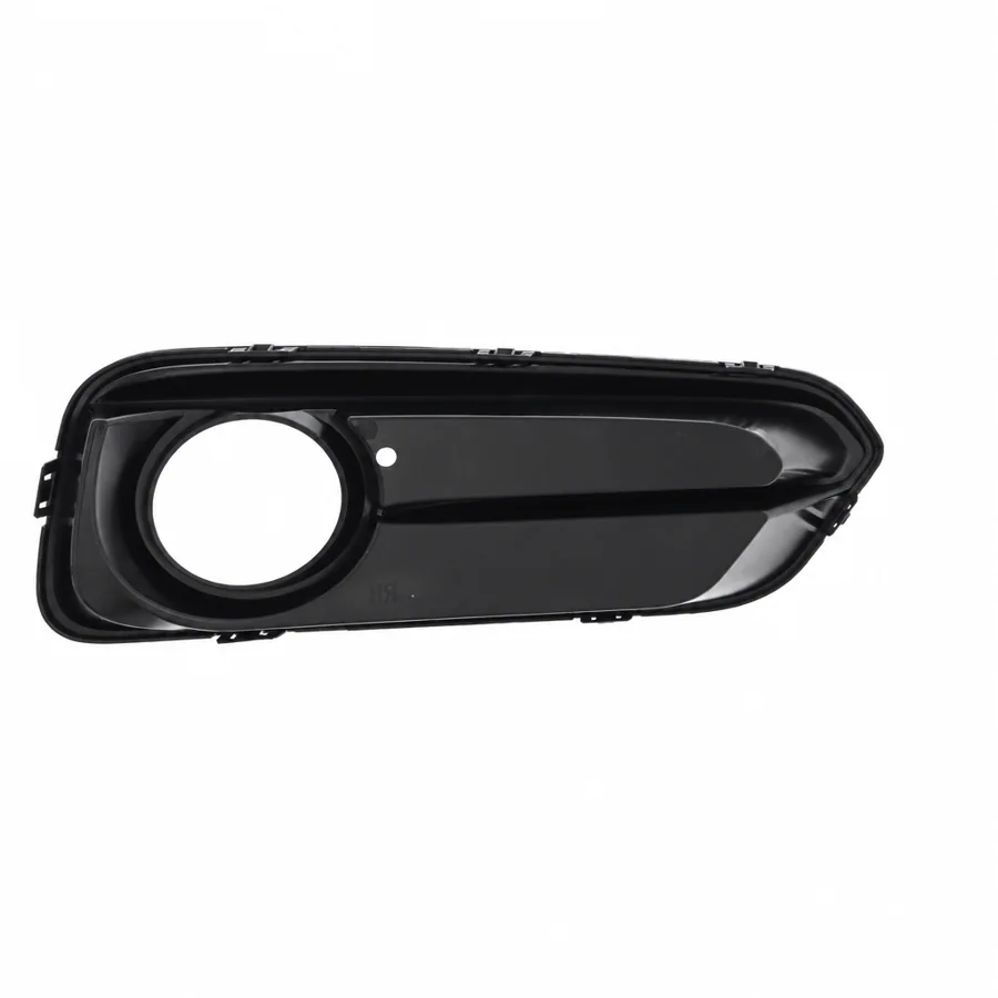 BMW 1 Series Left Front Fog Light Surround (2015–2020) — photograph 2