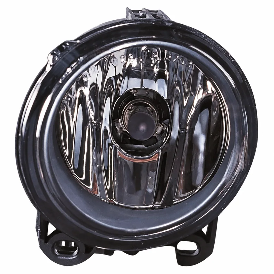 BMW 2 Series Left Non-LED Front Fog Light (2014–2017) — photograph 2