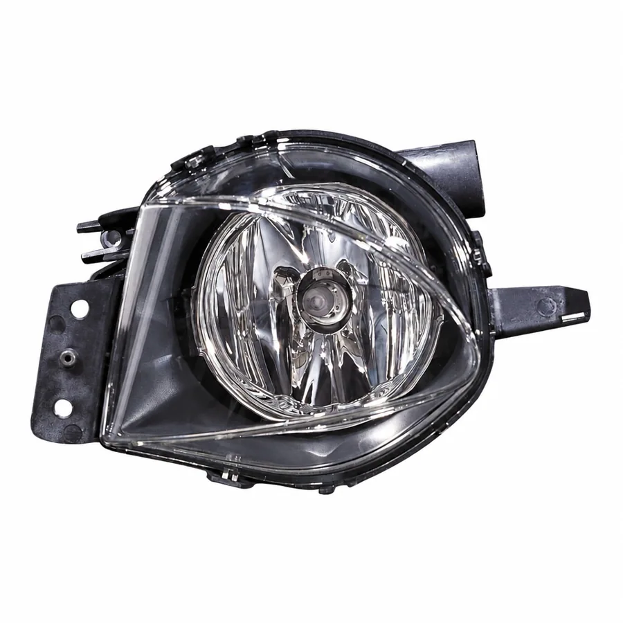 BMW 3 Series Left Non-LED Front Fog Light (2005–2013) — photograph 2