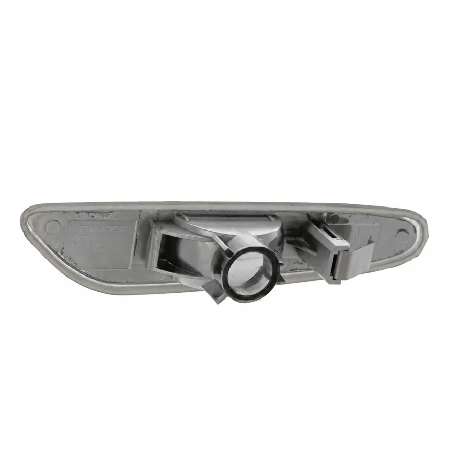 BMW X1 Right Side Repeater (2009–2012) — photograph 2