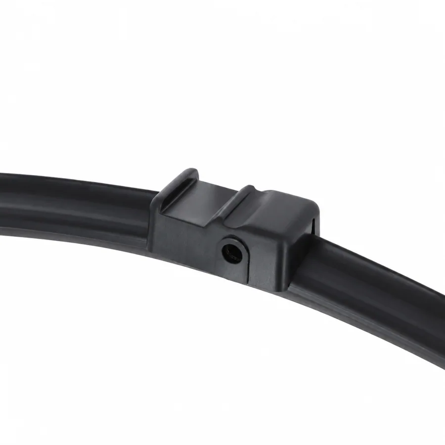 BMW X6 60 cm Exact Fit Aero Blade Wiper Blade (2008–2011) — photograph 2