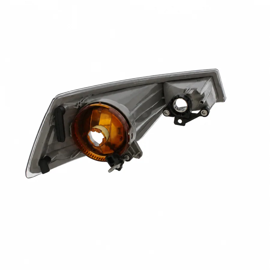 Citroen C5 Left Non-LED Front Fog Light and Daytime Running Light (2008–2017) — photograph 3