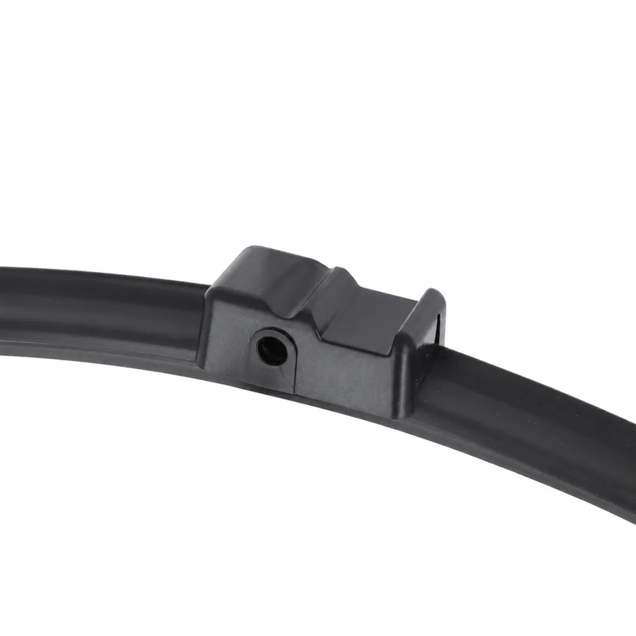 Citroen Xsara Picasso 65 cm Exact Fit Aero Blade Wiper Blade (2005–2010) — Flat (Type B) Passenger — photograph 2