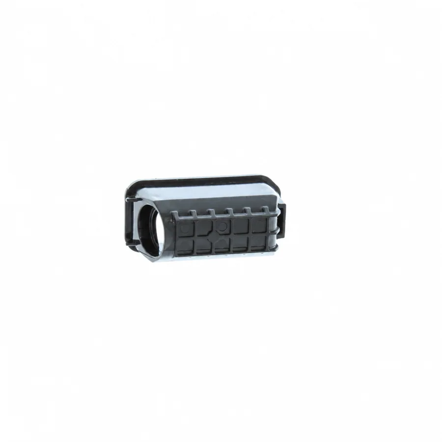 Ford Edge Left or Right C5W (Not Included) Number Plate Light (2016–2020) — photograph 2