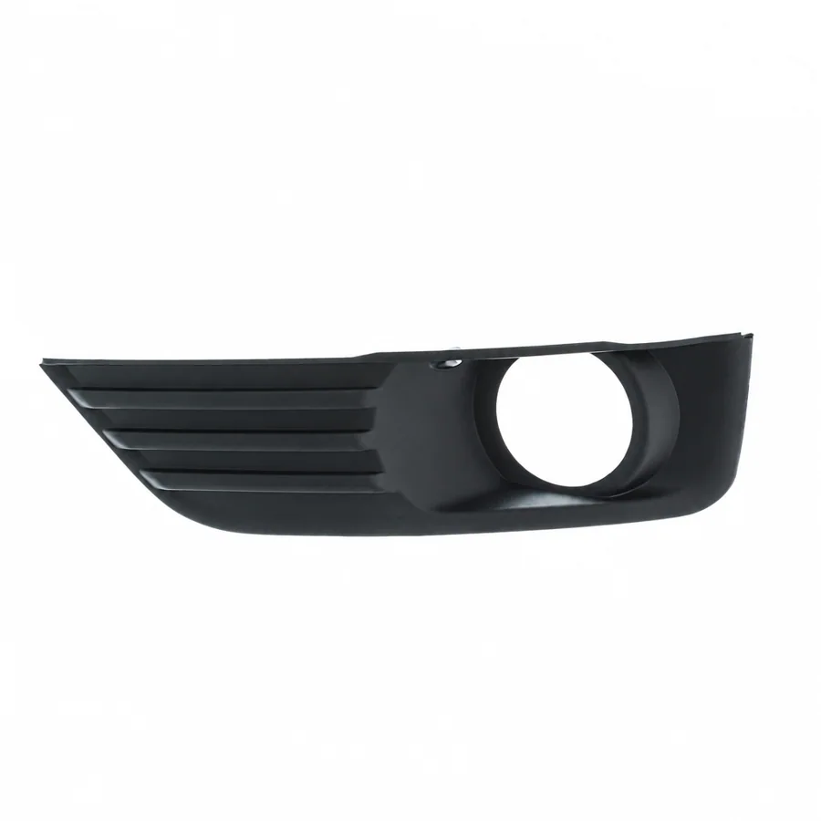 Ford Focus Left Front Fog Light Surround (2004–2008)