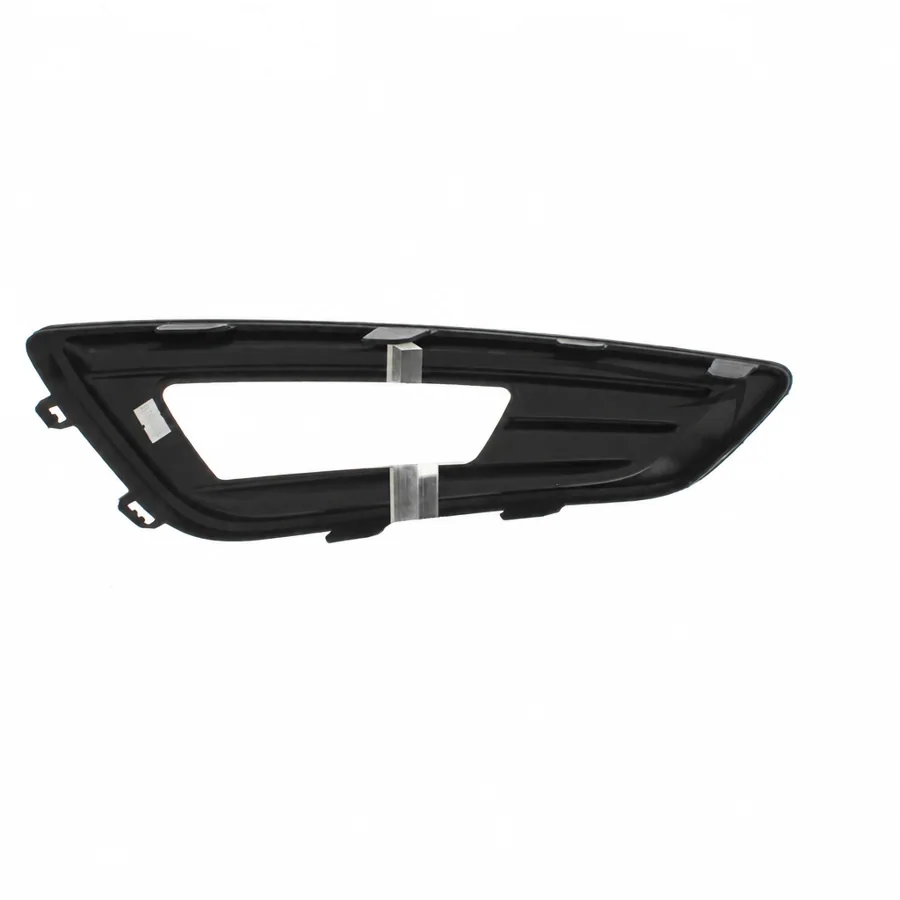 Ford Focus Left Front Fog Light Surround (2014–2019) — photograph 2