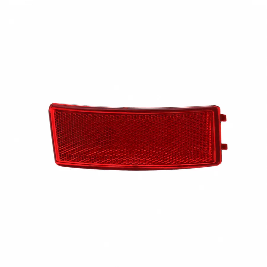 Ford Focus Right Rear Reflector (2003–2007)
