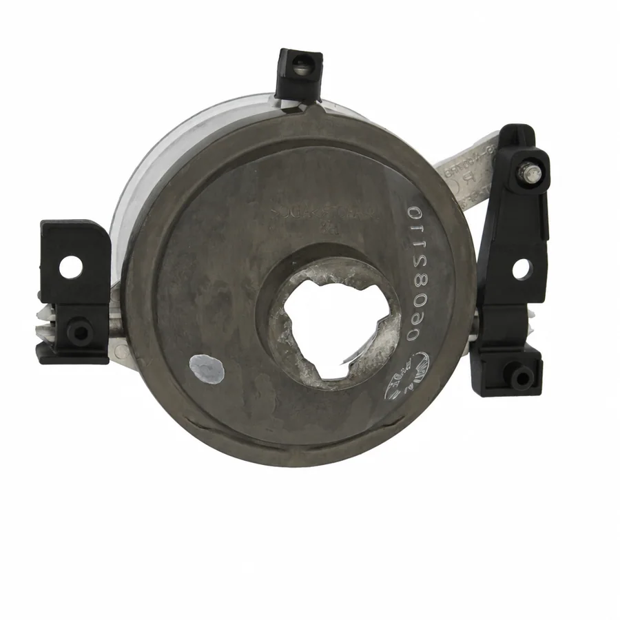 Ford Kuga Left Non-LED Front Fog Light (2008–2013) — photograph 3