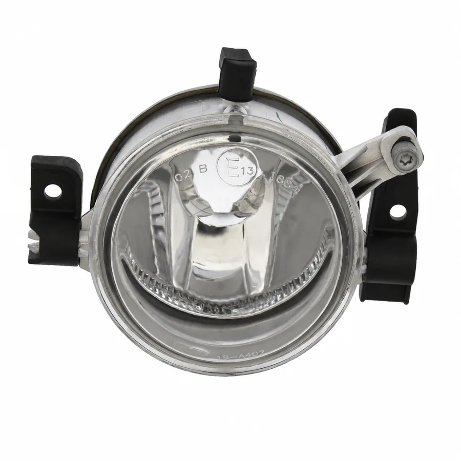 Ford Kuga Right Non-LED Front Fog Light (2008–2013) — photograph 2