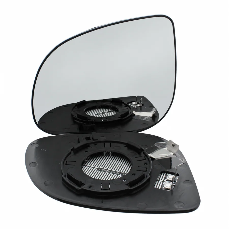 Hyundai i20 Left Heated Convex Clip-on Mirror Glass (2012–2015)
