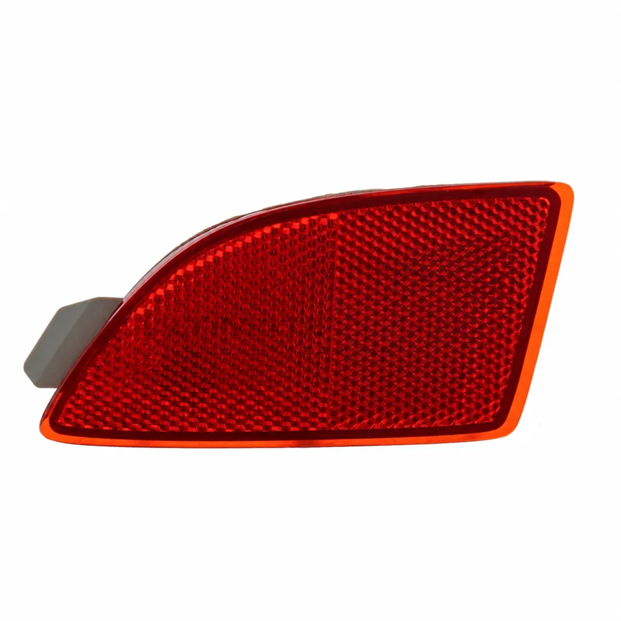 Mazda 3 2.3 Left Rear Reflector (2009–2014)