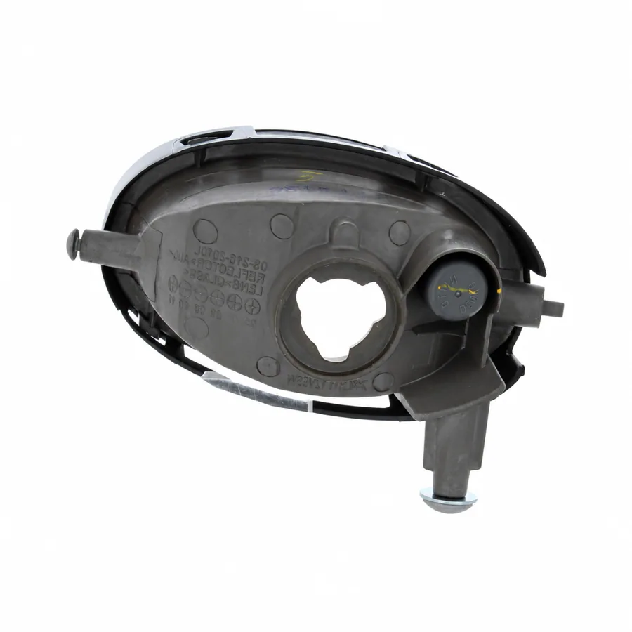 Mazda 3 Right Non-LED Front Fog Light (2004–2009) — photograph 3