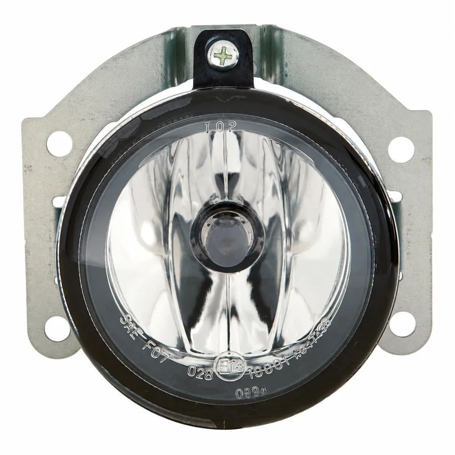 Mitsubishi L200 Left or Right Non-LED Front Fog Light (2010–2016) — photograph 2