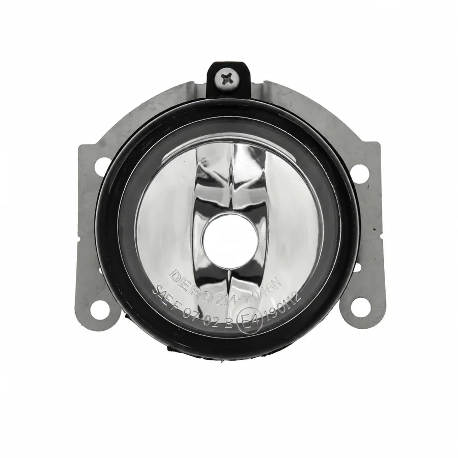 Mitsubishi L200 Left or Right Non-LED Front Fog Light (2010–2016)