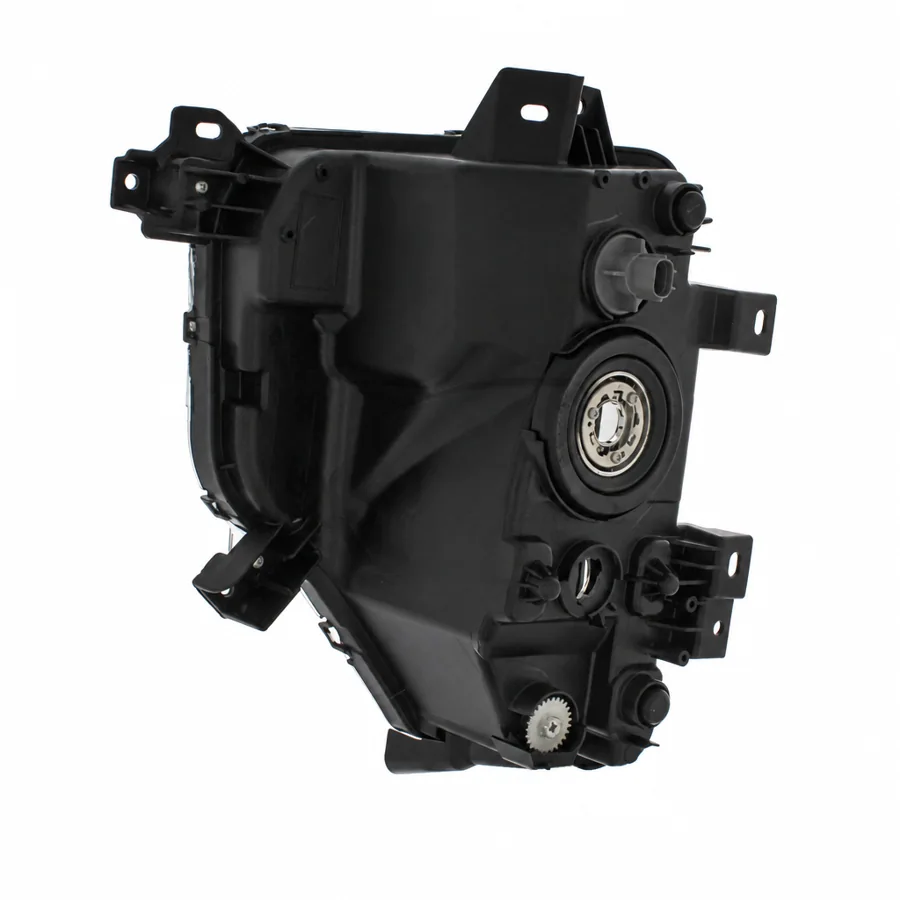 Mitsubishi L200 Right Non-LED Front Fog Light (2019–2021) — photograph 2