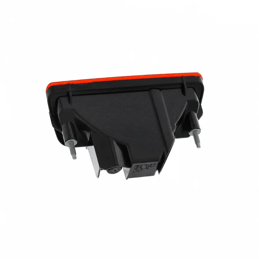 Nissan Juke Rear Fog Light (2010–2020) — photograph 2