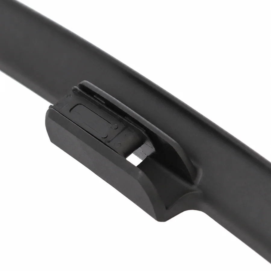 Nissan Leaf 40 cm Side Mounted Hybrid Blade Wiper Blade (2010–2025) — photograph 2
