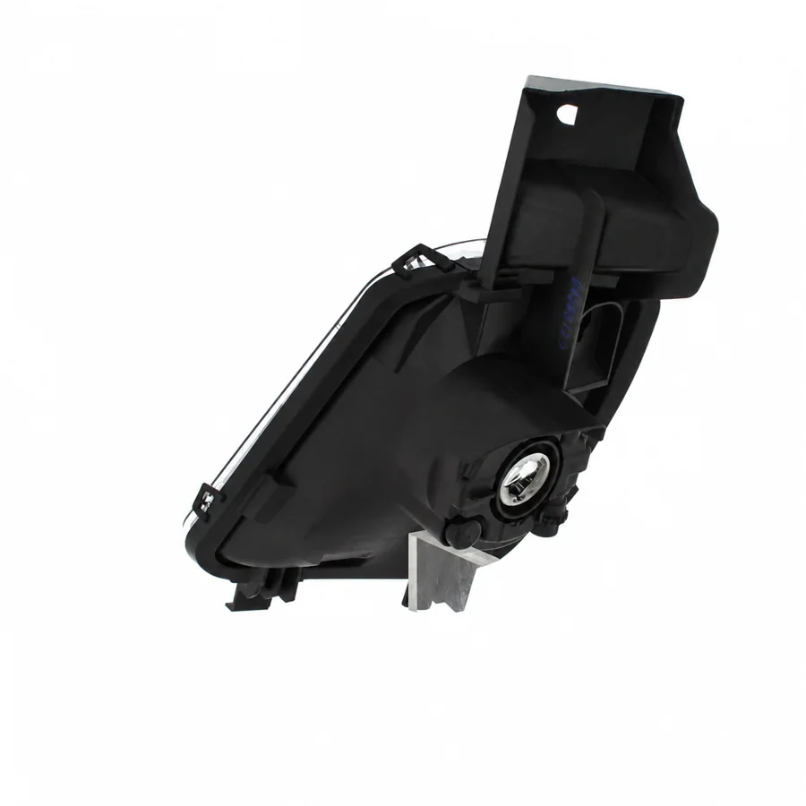 Peugeot 308 Right Non-LED Front Fog Light (2008–2015) — photograph 3
