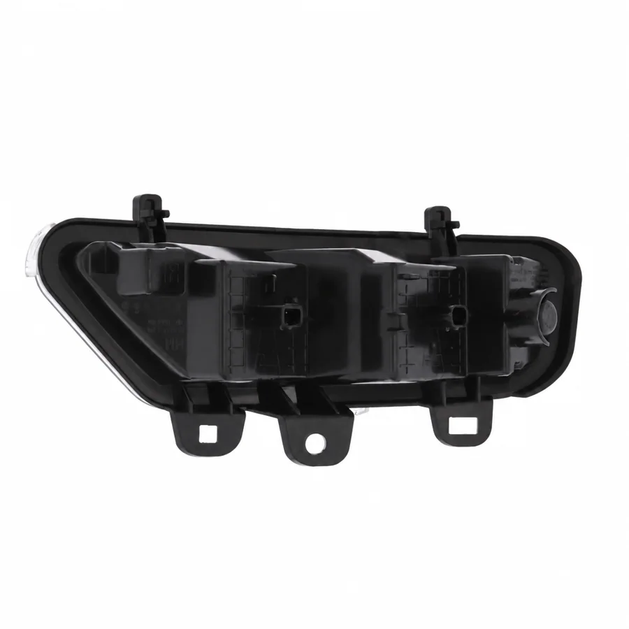 Renault Captur Left LED Rear Fog Light (2019 onwards) — photograph 2