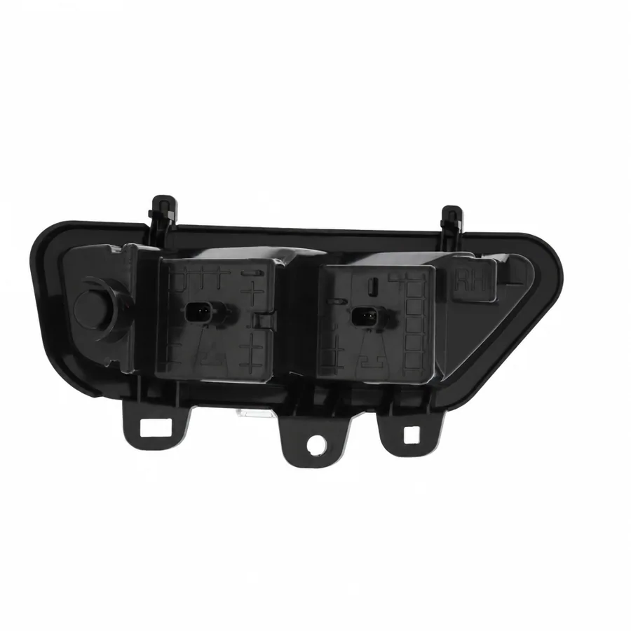 Renault Captur Right LED Rear Fog Light (2019 onwards) — photograph 2
