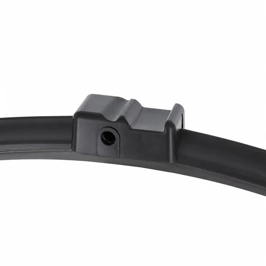 Renault Modus 70 cm Exact Fit Aero Blade Wiper Blade (2004–2012) — photograph 2