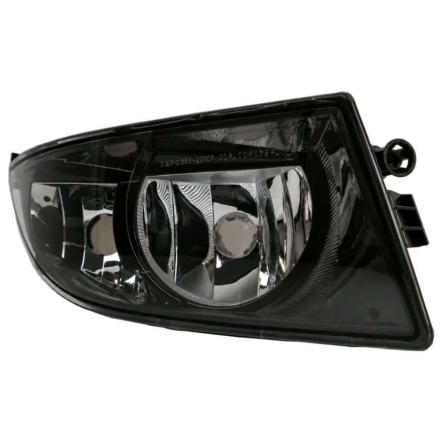 Skoda Fabia Right Non-LED Front Fog Light and Daytime Running Light (2010–2015) — Bezel colour: Black Inner — photograph 2