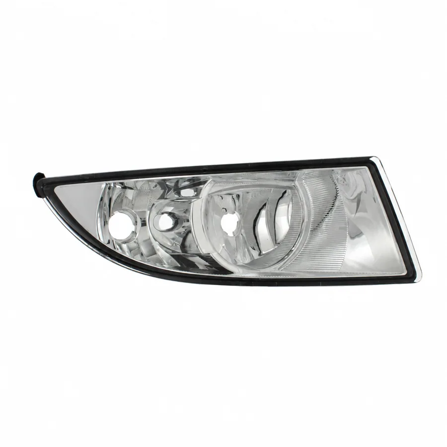Skoda Fabia Right Non-LED Front Fog Light and Daytime Running Light (2010–2015) — Bezel colour: Chrome Inner