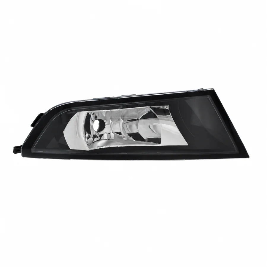 Skoda Fabia Right Non-LED Front Fog Light (2018–2022)