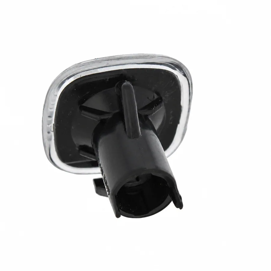Skoda Octavia Left or Right Side Repeater (2000–2009) — photograph 2