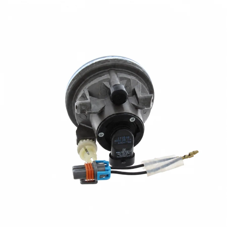 Toyota Prius Left Non-LED Front Fog Light (2004–2010) — photograph 2