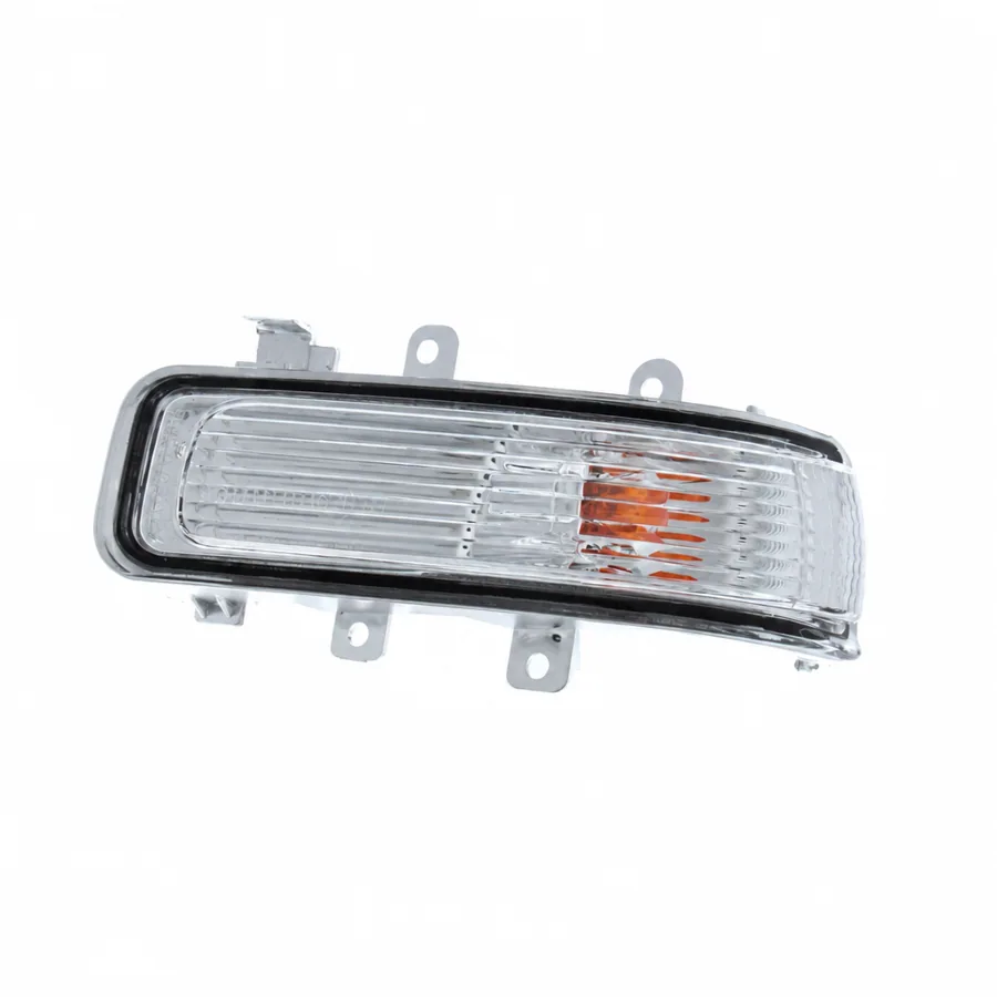 Toyota RAV-4 Left Clear Mirror Indicator (2009–2013) — photograph 2