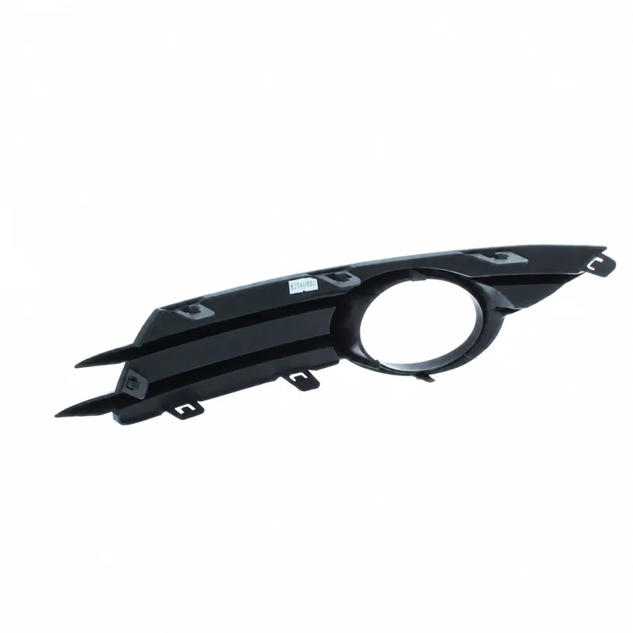 Vauxhall Corsa Right Front Fog Light Surround (2006–2011) — photograph 2