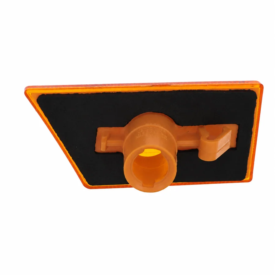Vauxhall Vectra Right Side Repeater (2002–2009) — Lens colour: Amber — photograph 2