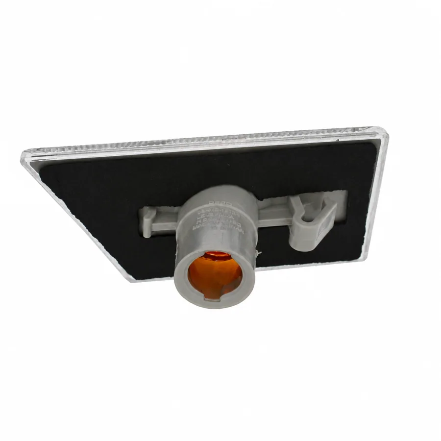 Vauxhall Vectra Right Side Repeater (2002–2009) — Lens colour: Clear — photograph 2