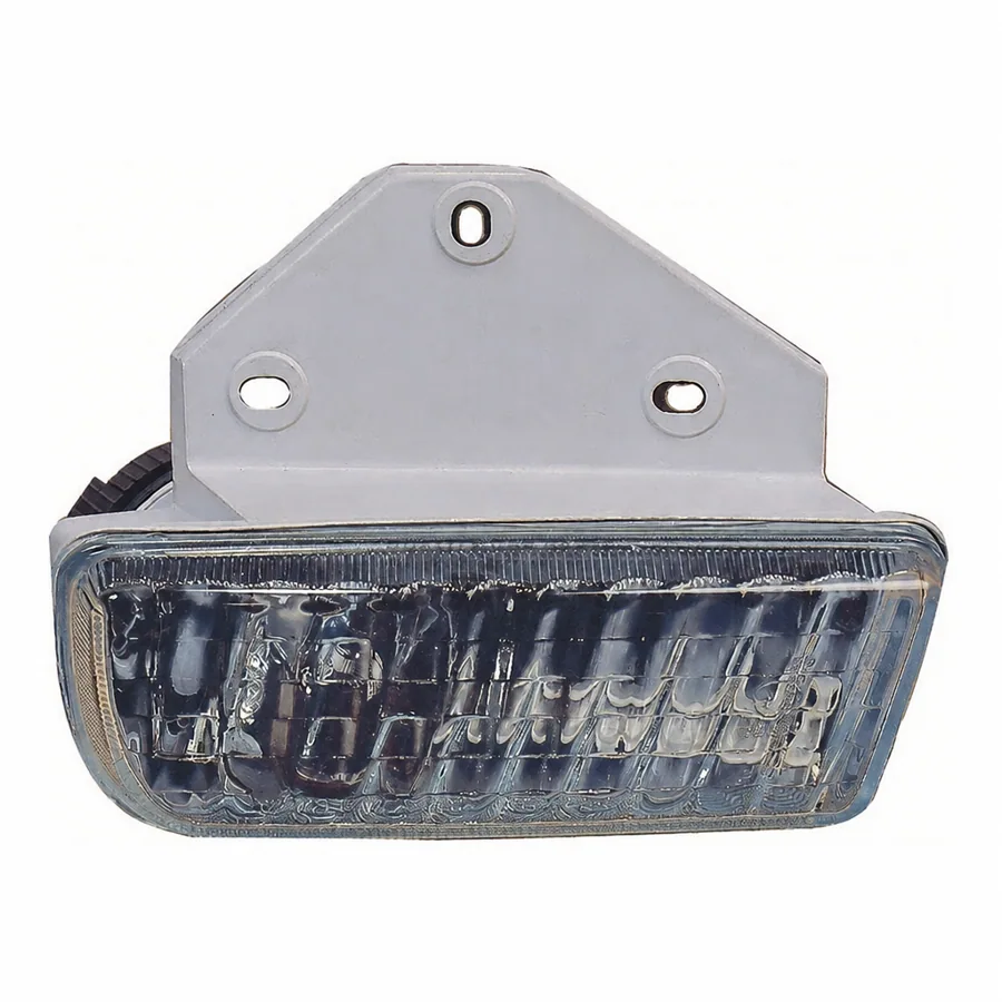 VW Multivan Right Non-LED Front Fog Light (1997–2003) — Short Nose Vehicles — photograph 2