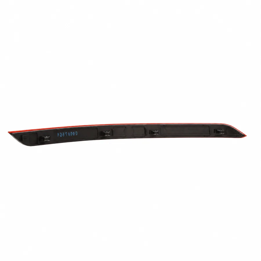 VW Passat Left Rear Reflector (2019–2024) — photograph 2
