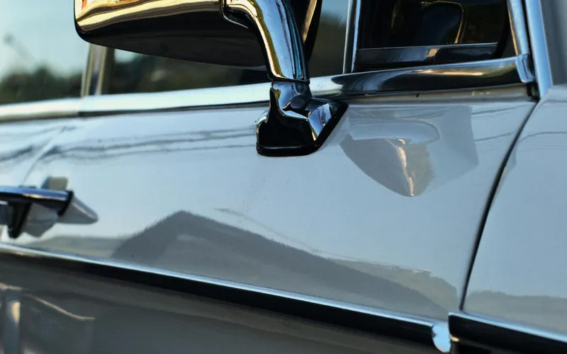 Clip on wing mirror glass ready for installation