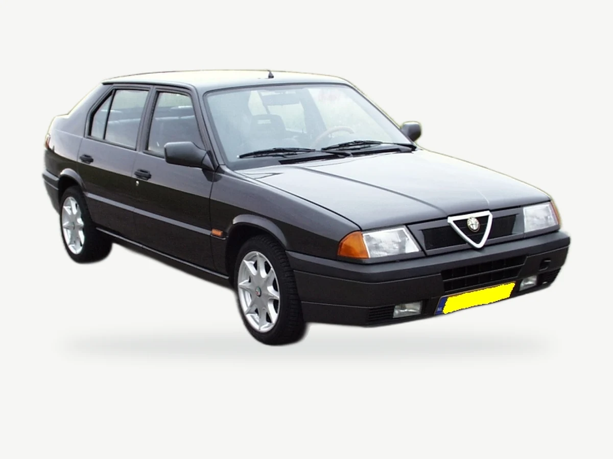 Representative Alfa Romeo 33 model range vehicle; trim and year may vary