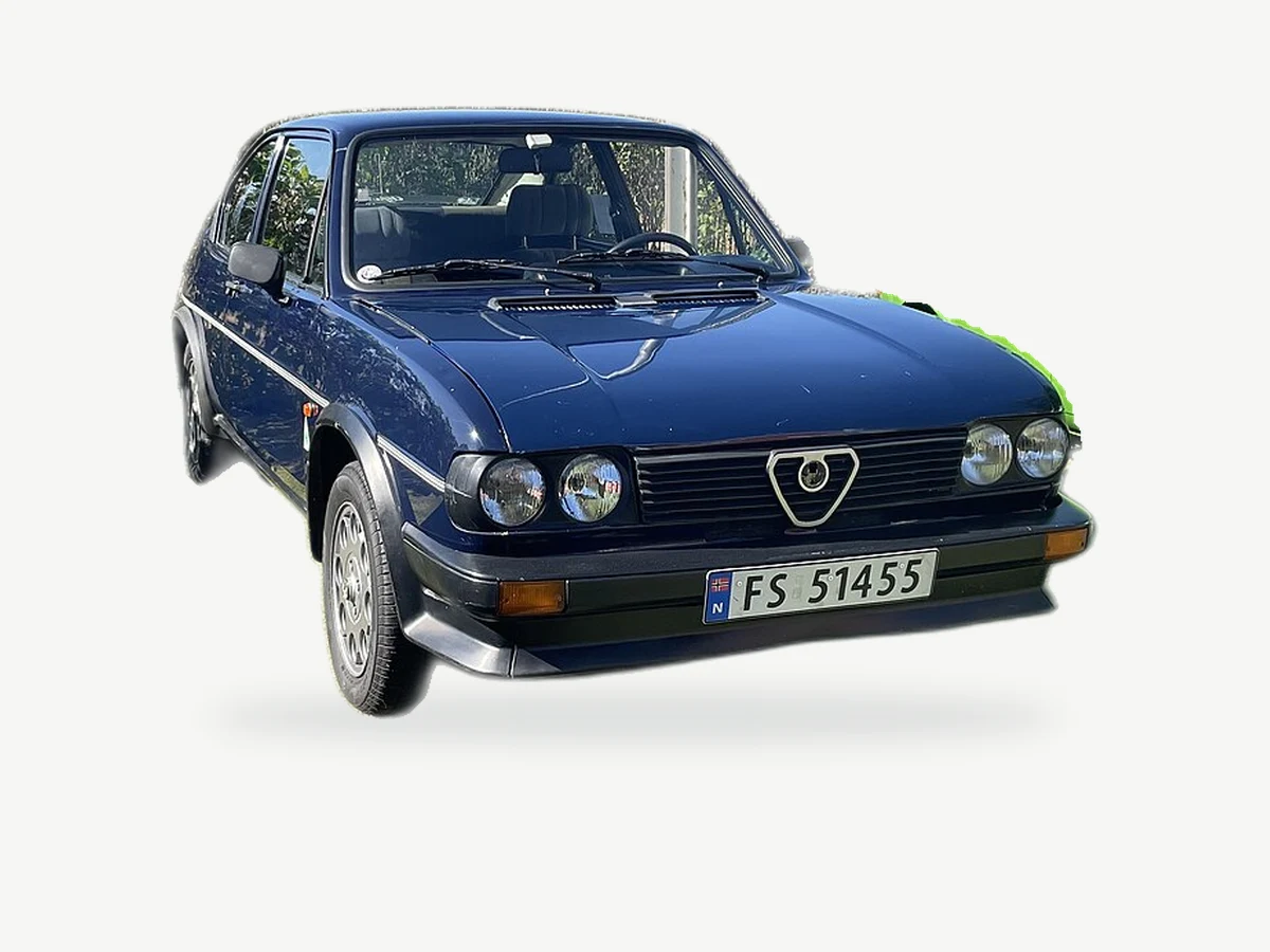 Representative Alfa Romeo Alfasud model range vehicle; trim and year may vary