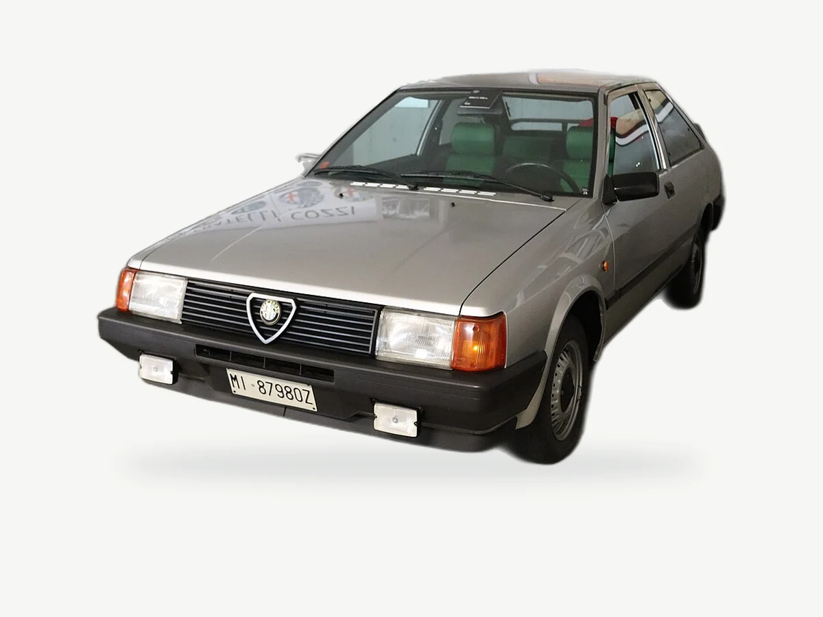 Representative Alfa Romeo Arna model range vehicle; trim and year may vary