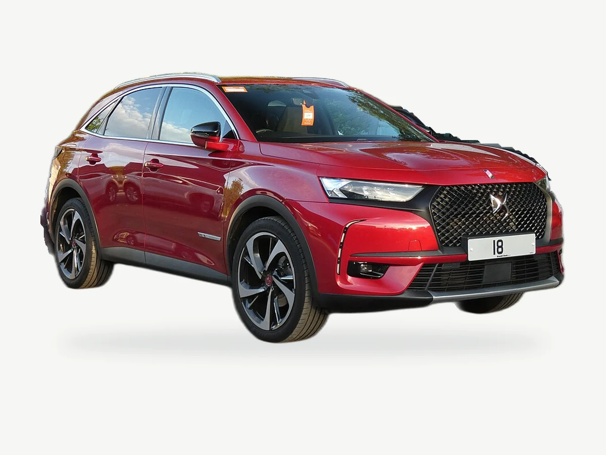 Representative DS DS7 Crossback model range vehicle; trim and year may vary