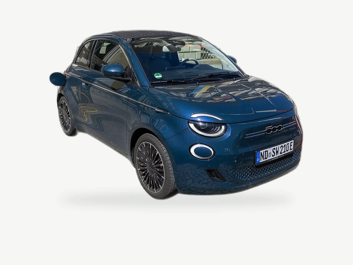 Representative Fiat 500e model range vehicle; trim and year may vary