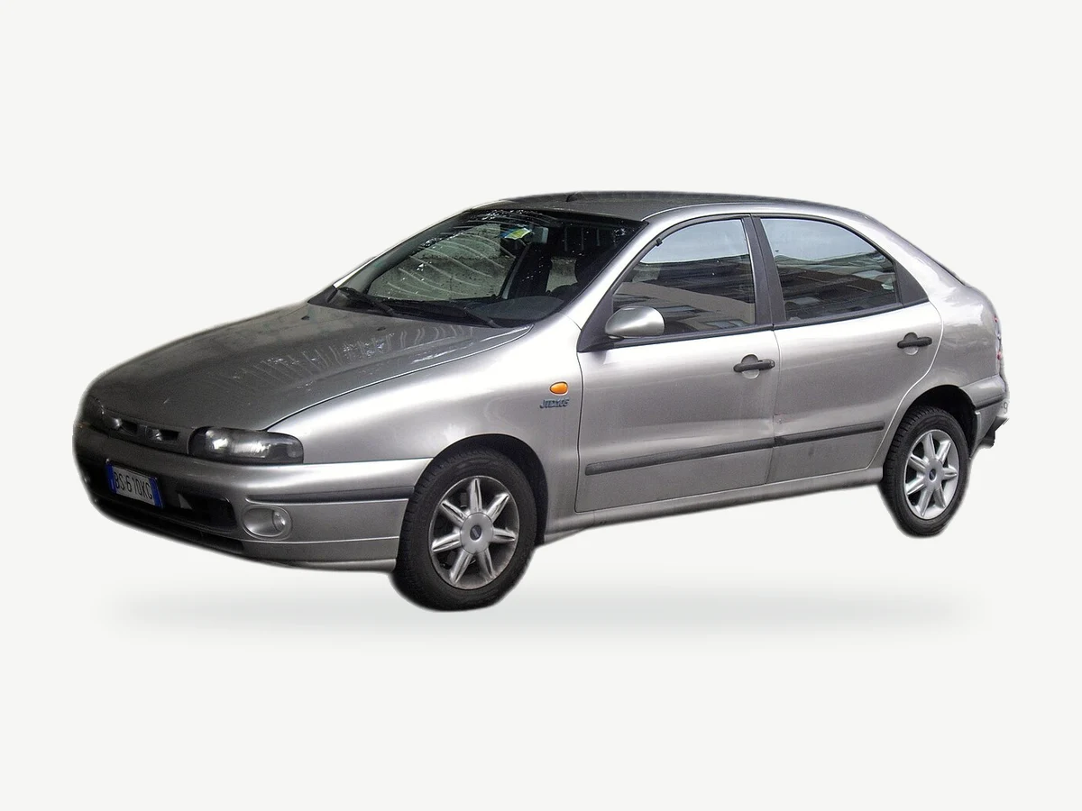 Representative Fiat Brava model range vehicle; trim and year may vary