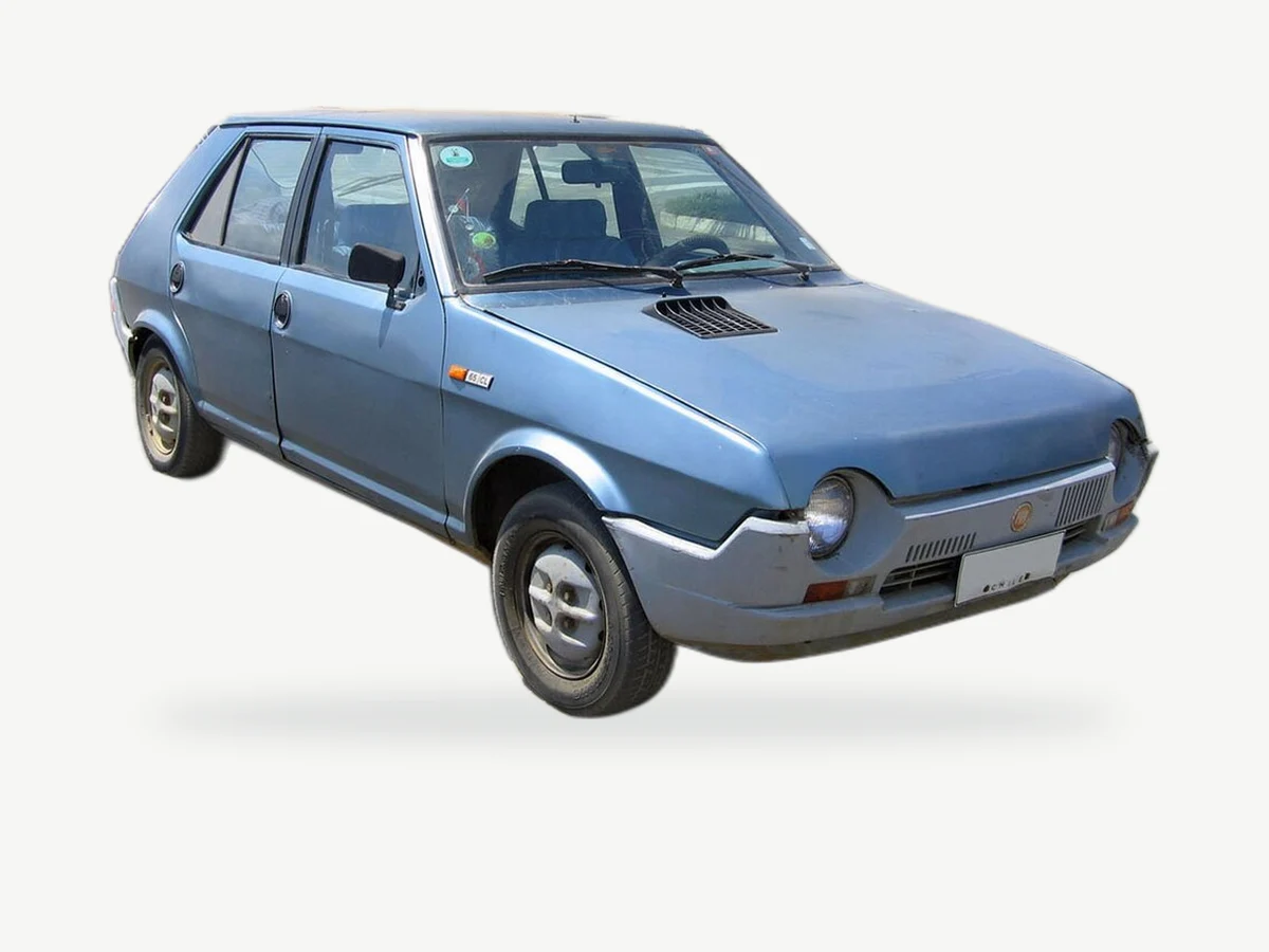 Representative Fiat Strada model range vehicle; trim and year may vary