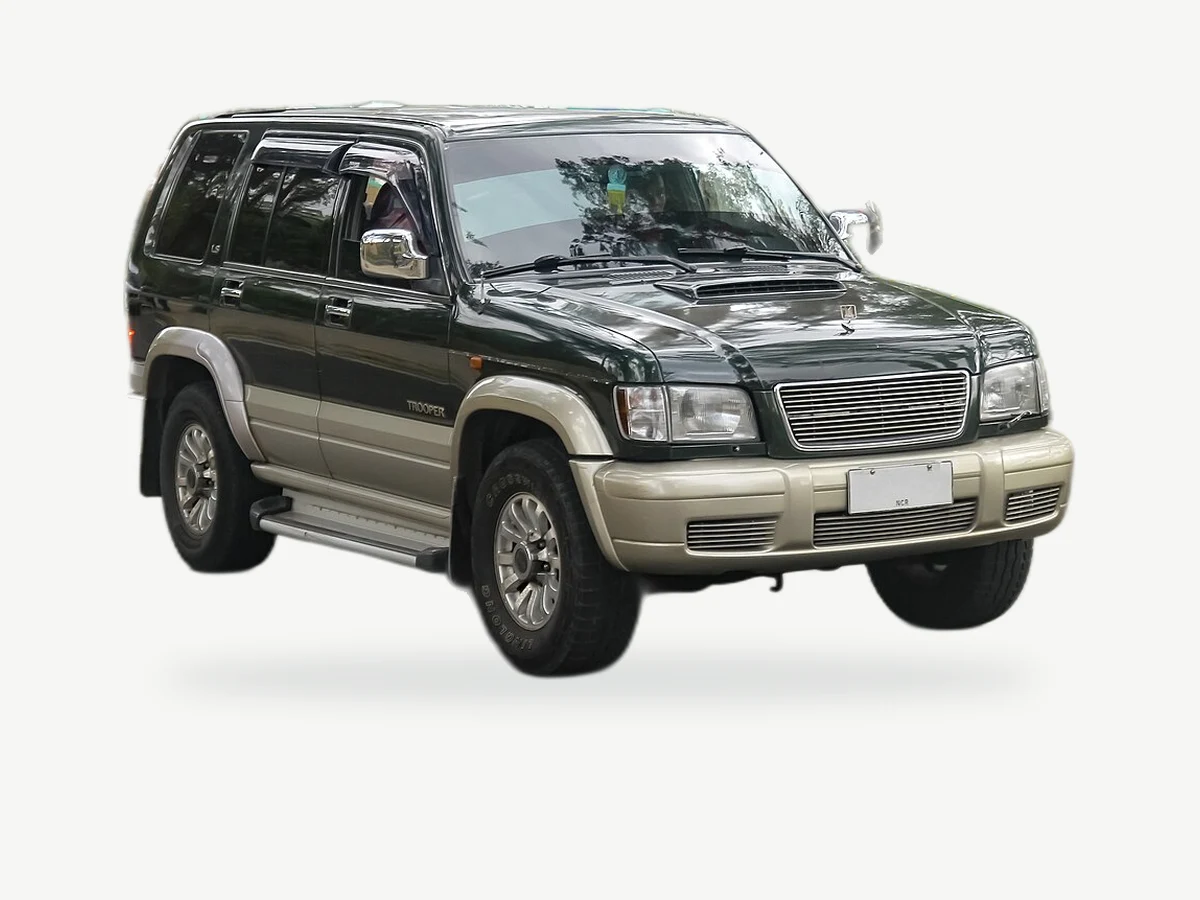 Representative Isuzu Trooper model range vehicle; trim and year may vary