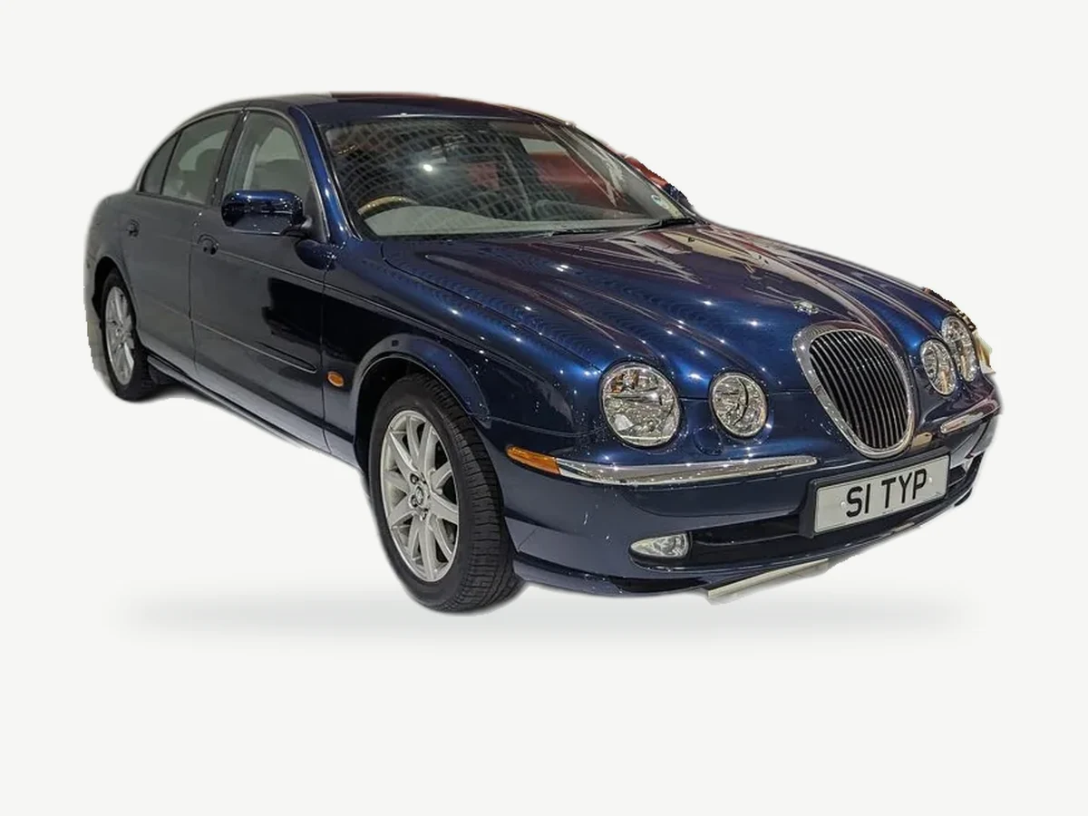 Representative Jaguar/Daimler S Type model range vehicle; trim and year may vary