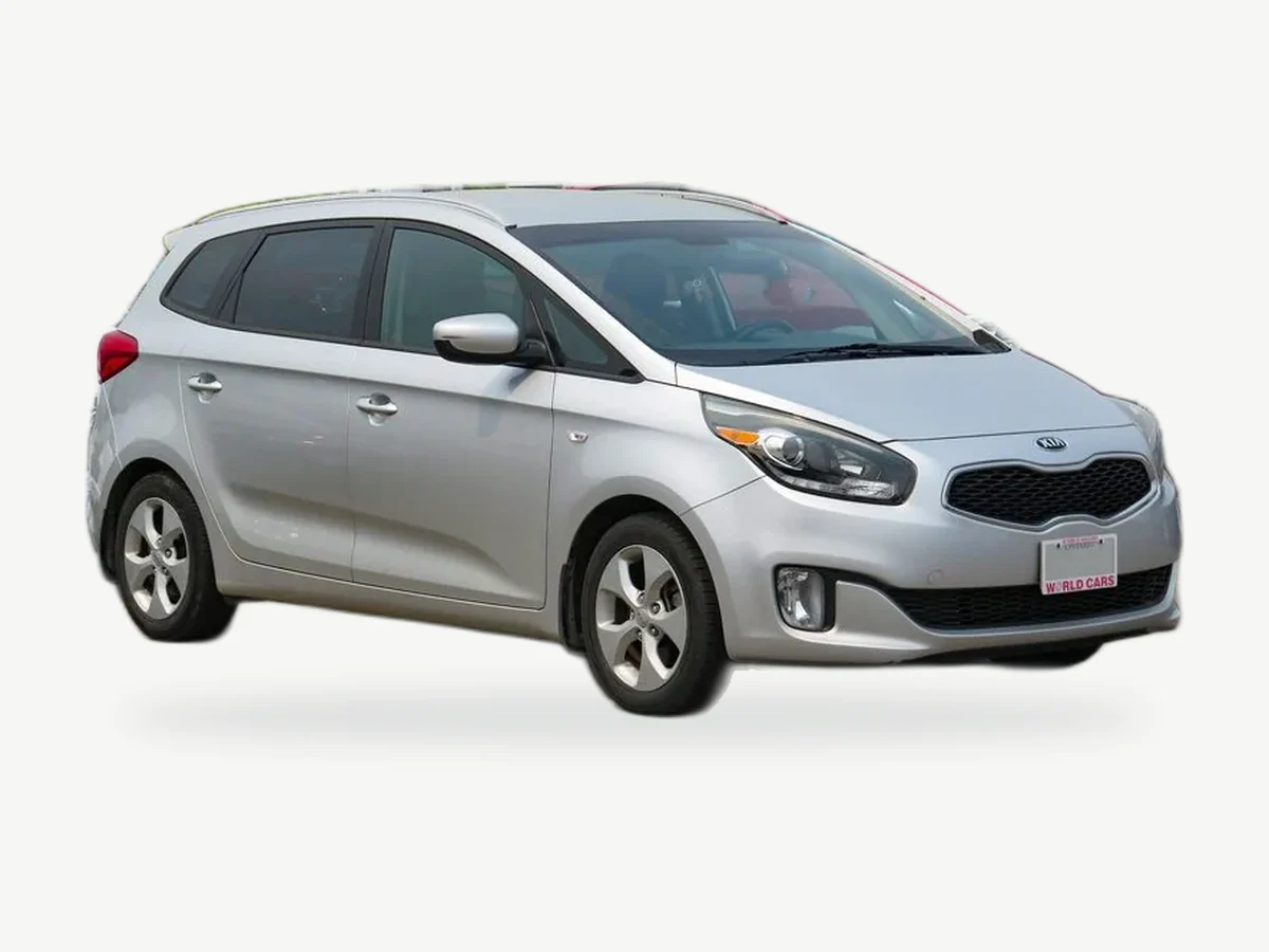 Representative Kia Carens model range vehicle; trim and year may vary