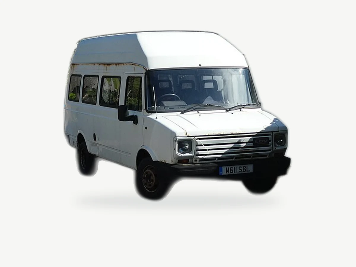 Representative LDV 400 model range vehicle; trim and year may vary