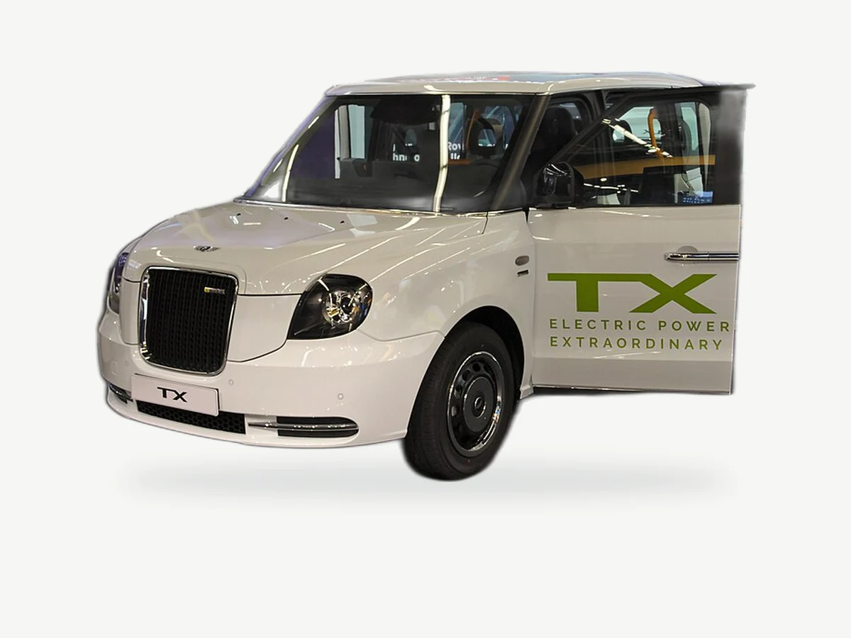 Representative LEVC TX model range vehicle; trim and year may vary